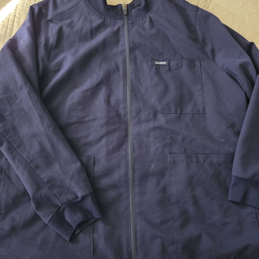 Jaanuu Women's Classic Scrub Jacket 2.0 Size 1X Navy Blue Color